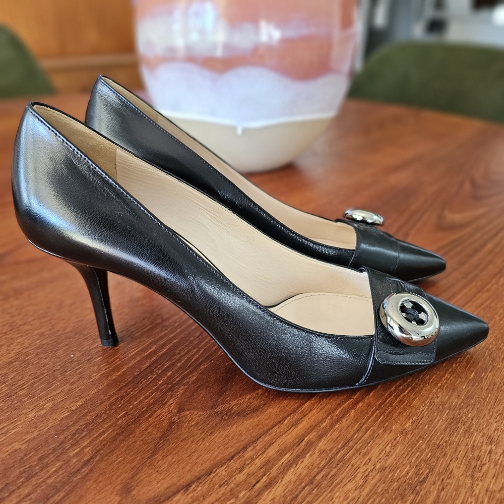 PRADA Black Leather Button Heels Point Toe Sz 40.5 - Picture 4 of 16